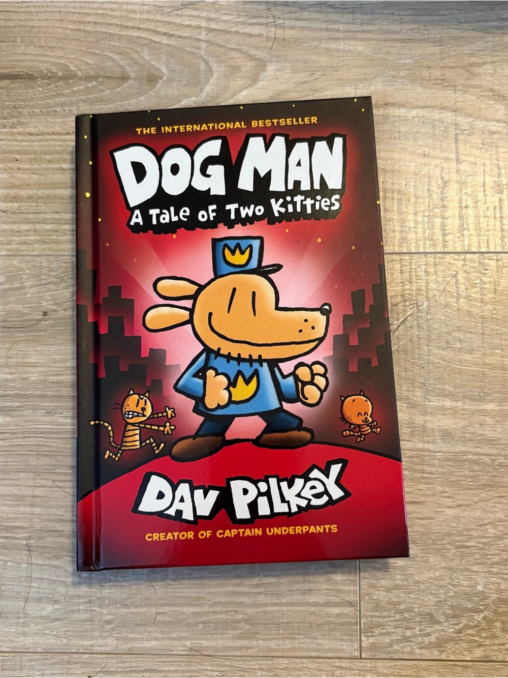 Dog Man A Tale of Two Kitties Hardcover First Printing 2021 Dav Pilkey